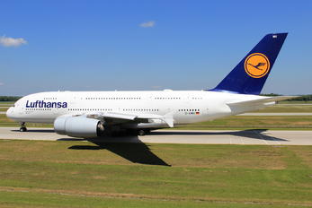 D-AIMH - Lufthansa Airbus A380