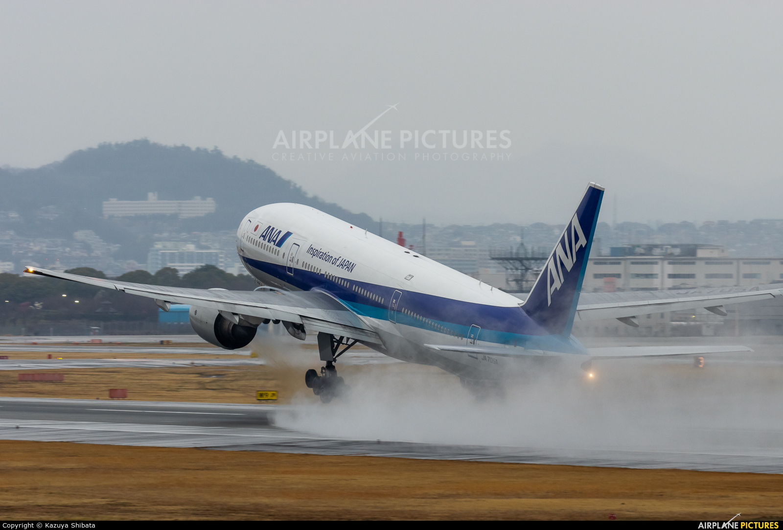 ANA - All Nippon Airways JA705A aircraft at Osaka - Itami Intl