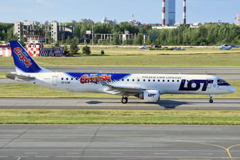 SP-LNB - LOT - Polish Airlines Embraer ERJ-195 (190-200)