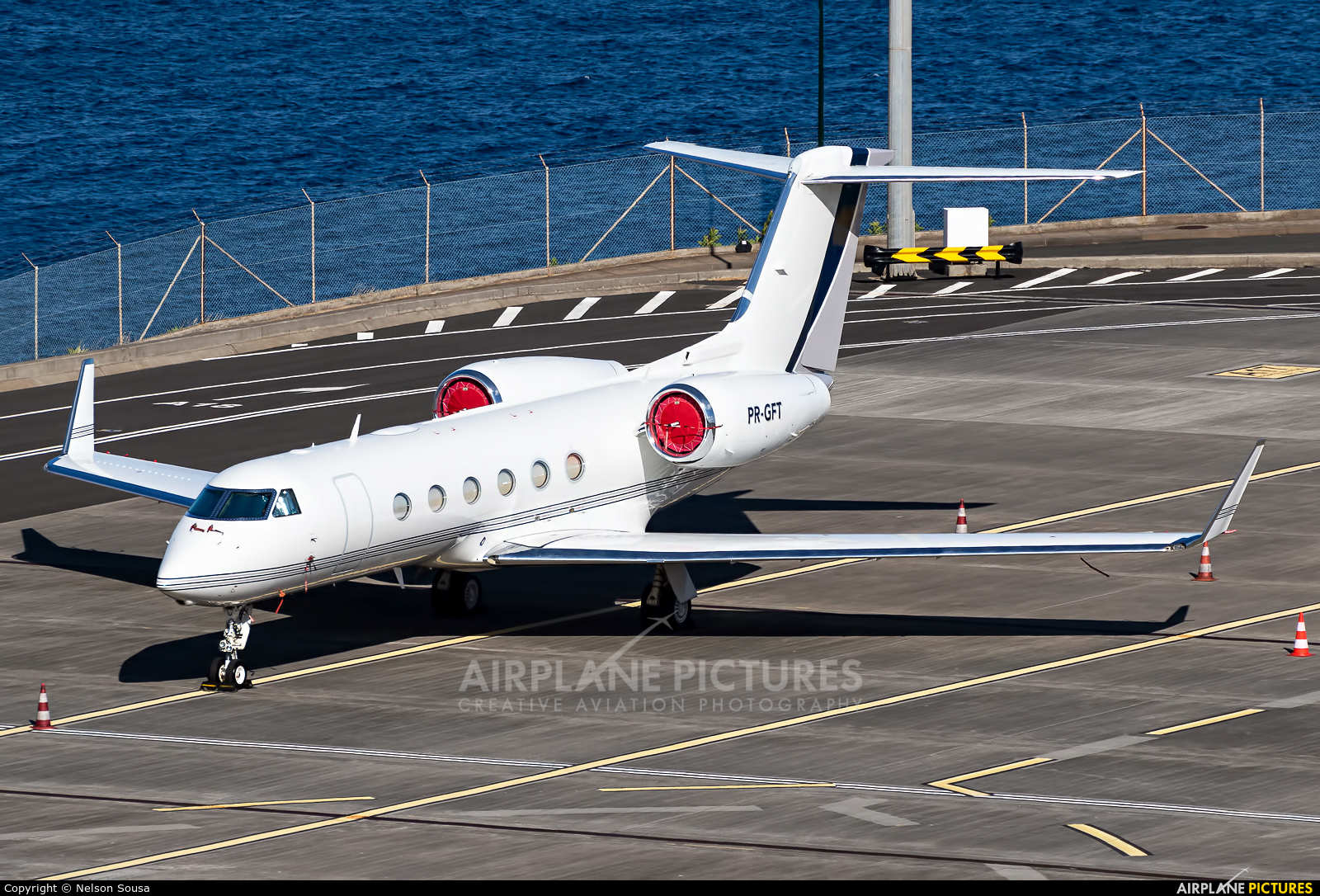 Private PR-GFT aircraft at Madeira
