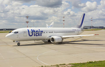 VQ-BIF - UTair Boeing 737-400
