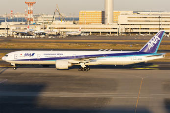 JA735A - ANA - All Nippon Airways Boeing 777-300ER
