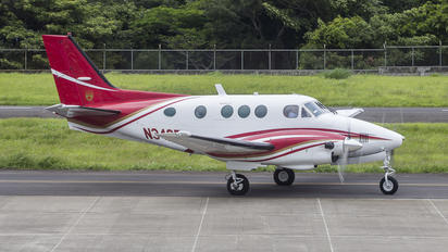 N34CE - Private Beechcraft 90 King Air