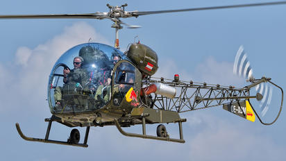 OE-XDM - Red Bull Bell 47