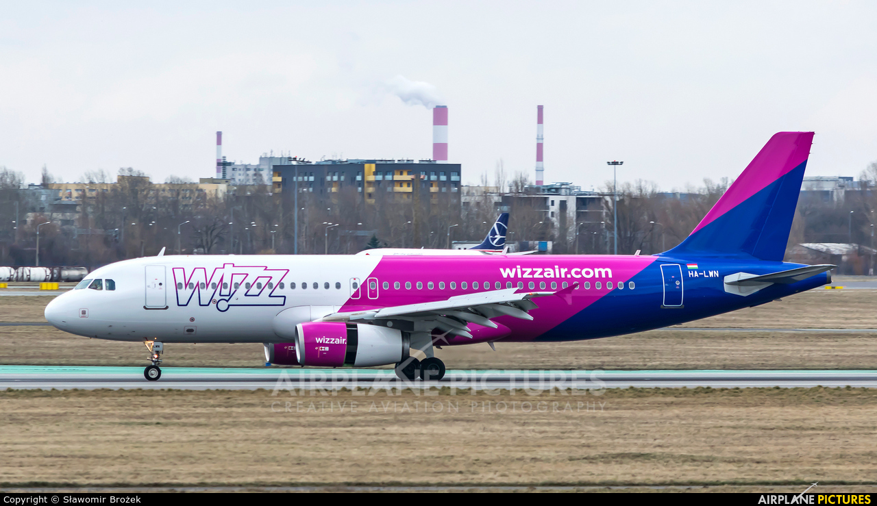 Wizz Air HA-LWN aircraft at Warsaw - Frederic Chopin