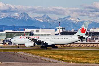 C-GHKR - Air Canada Airbus A330-300