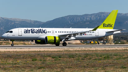 YL-AAQ - Air Baltic Airbus A220-300
