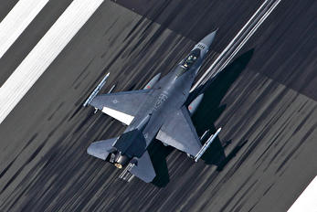 90-0833 - USA - Air Force Lockheed Martin F-16CJ Fighting Falcon