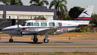 PT-VEV - No Limits Taxi Aereo Embraer EMB-820C Carajá