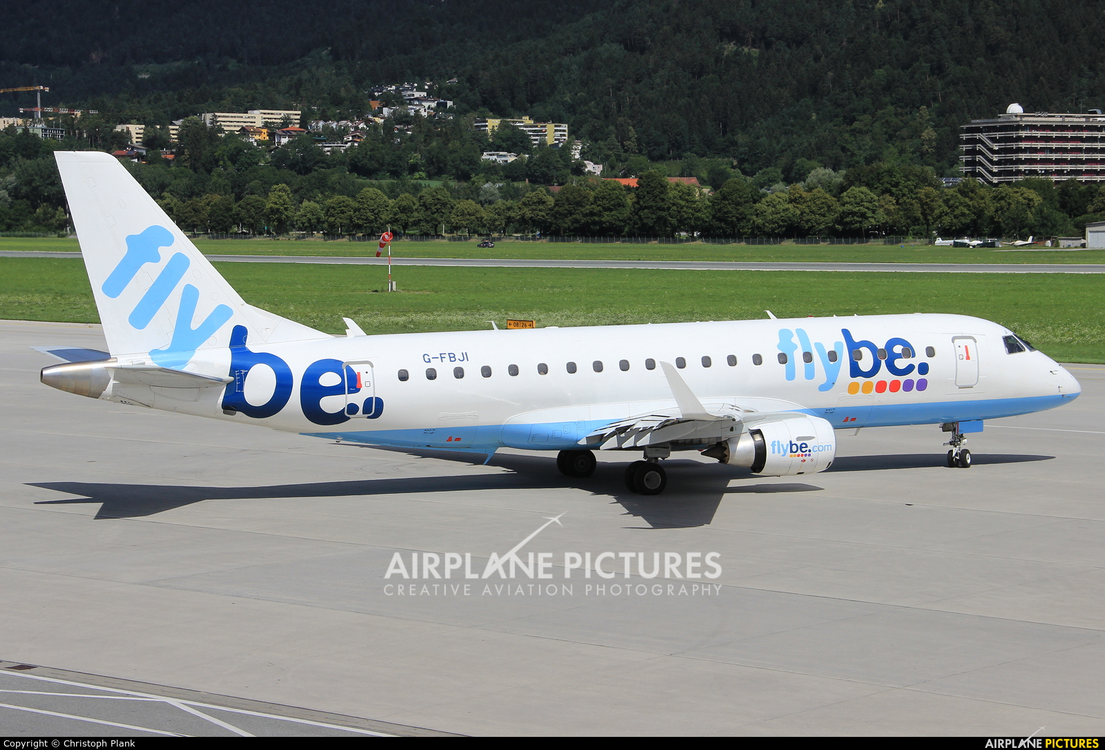 Flybe G-FBJI aircraft at Innsbruck