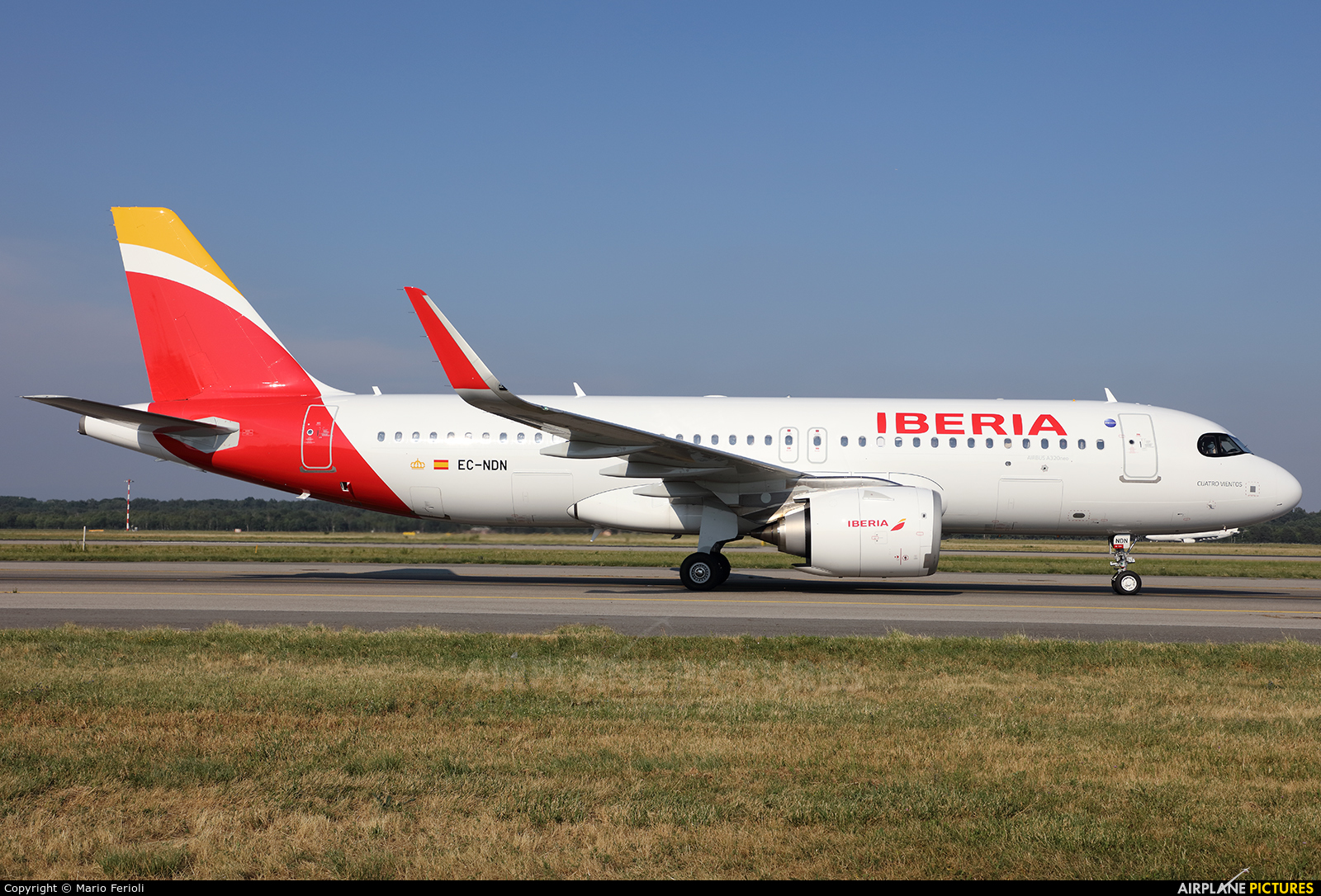 Iberia EC-NDN aircraft at Milan - Malpensa