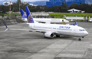 N78506 - United Airlines Boeing 737-800