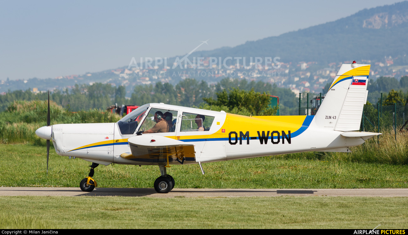 Private OM-WON aircraft at Nitra