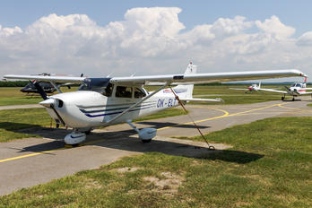 OK-ELT - Elmontex Air Cessna 172 Skyhawk (all models except RG)