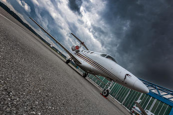 UR-USA - Business Jet Travel Raytheon 390 Premier
