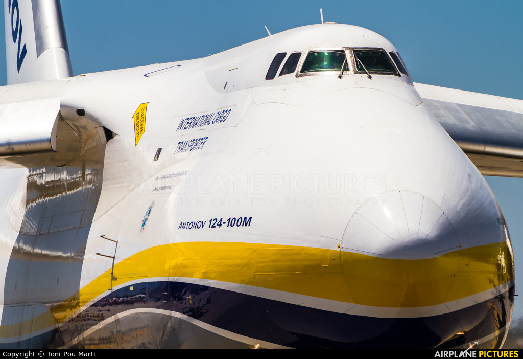 Antonov Airlines /  Design Bureau UR-82027 aircraft at Palma de Mallorca
