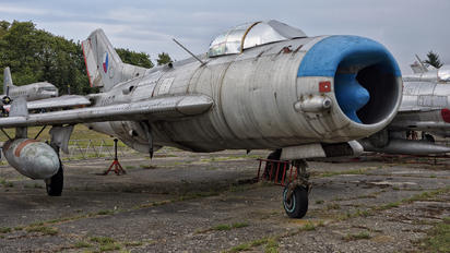 1102 - Czechoslovak - Air Force Mikoyan-Gurevich MiG-19PM