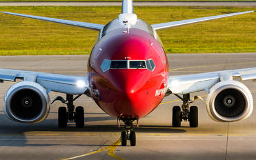 EI-FVL - Norwegian Air International Boeing 737-800