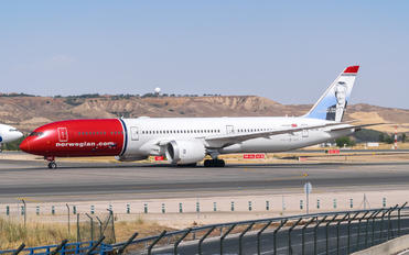 LN-LNK - Norwegian Air International Boeing 787-9 Dreamliner