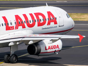 OE-LOW - LaudaMotion Airbus A320