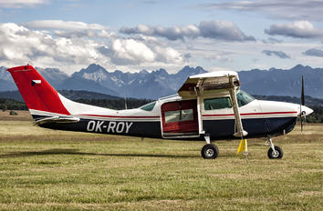 OK-ROY - Private Cessna 206 Stationair (all models)
