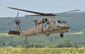 7639 - Slovakia -  Air Force Sikorsky UH-60M Black Hawk