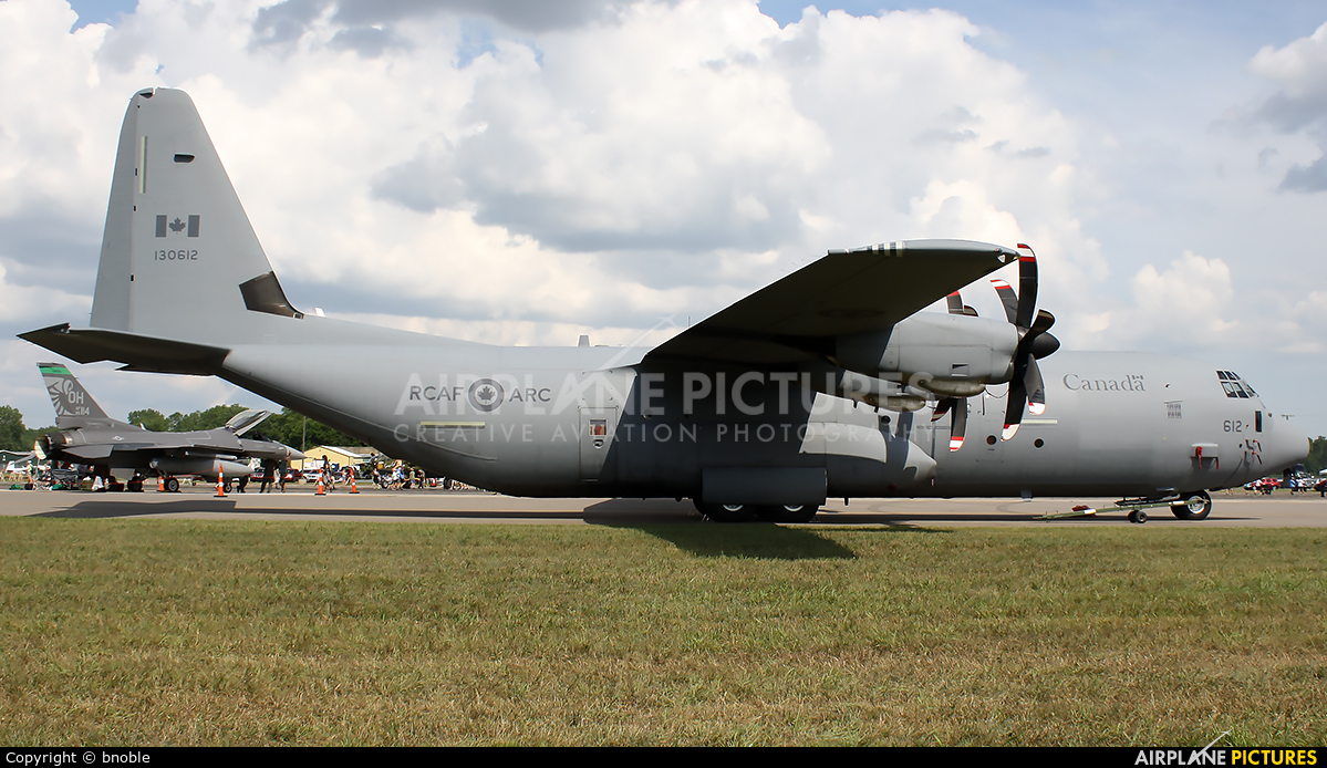 Canada - Air Force 130612 aircraft at Detroit - Willow Run