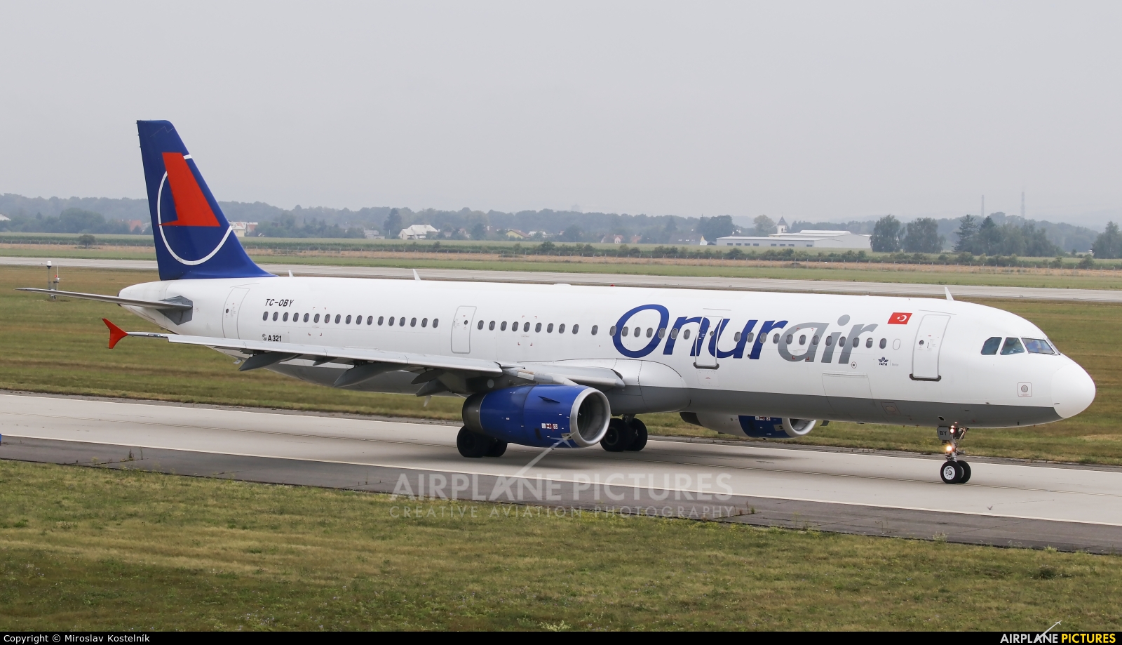 Onur Air TC-OBY aircraft at Ostrava Mošnov