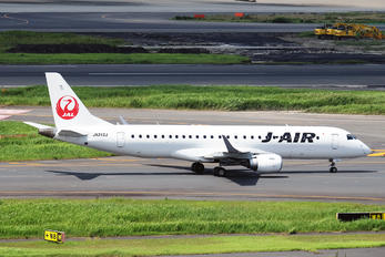 JA242J - J-Air Embraer ERJ-190 (190-100)