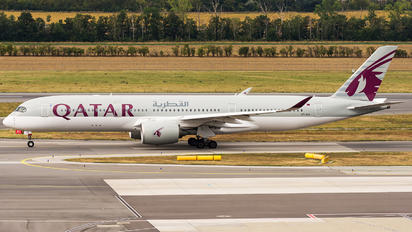 A7-ALK - Qatar Airways Airbus A350-900
