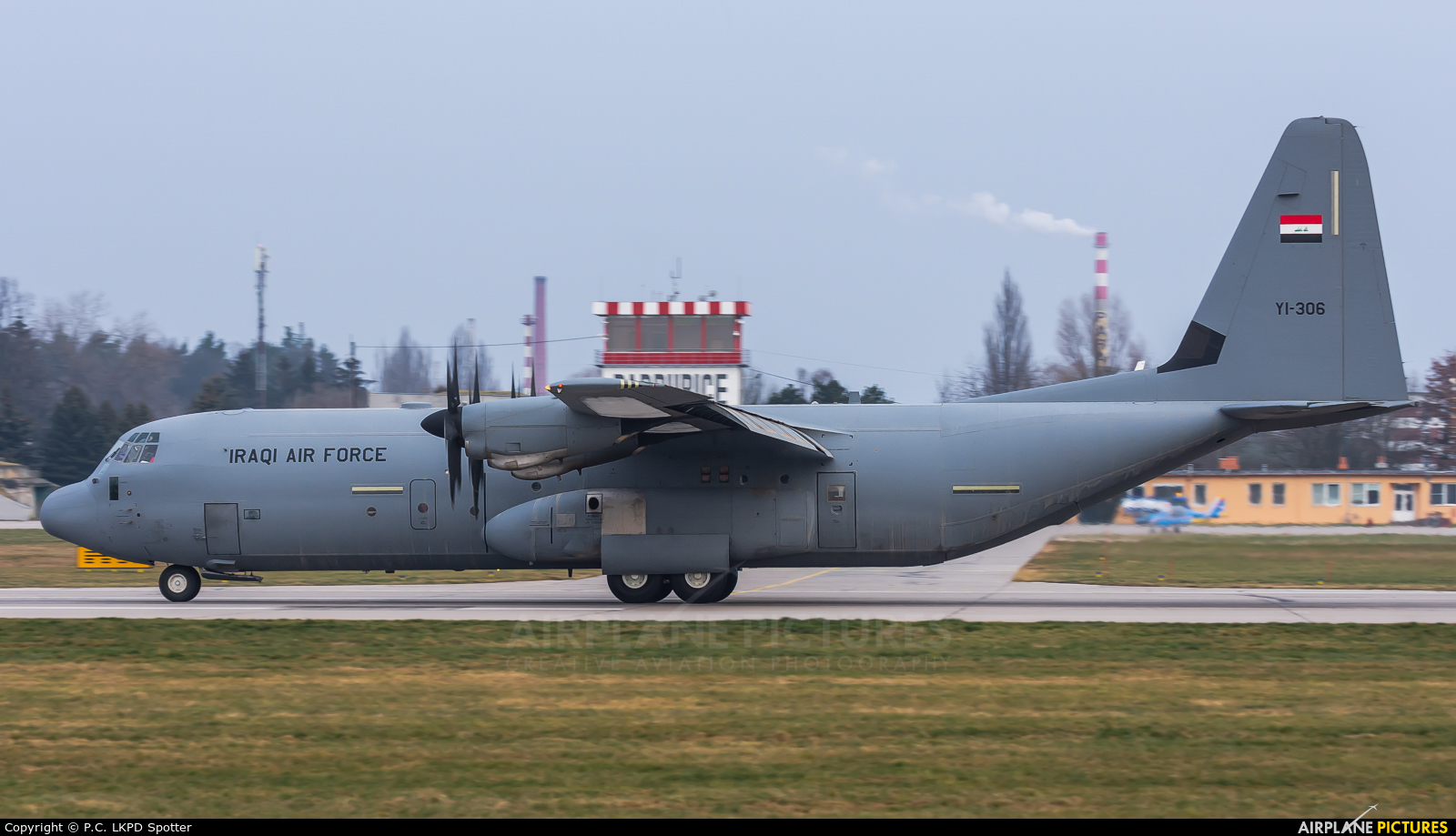 Iraq - Air Force YI-306 aircraft at Pardubice