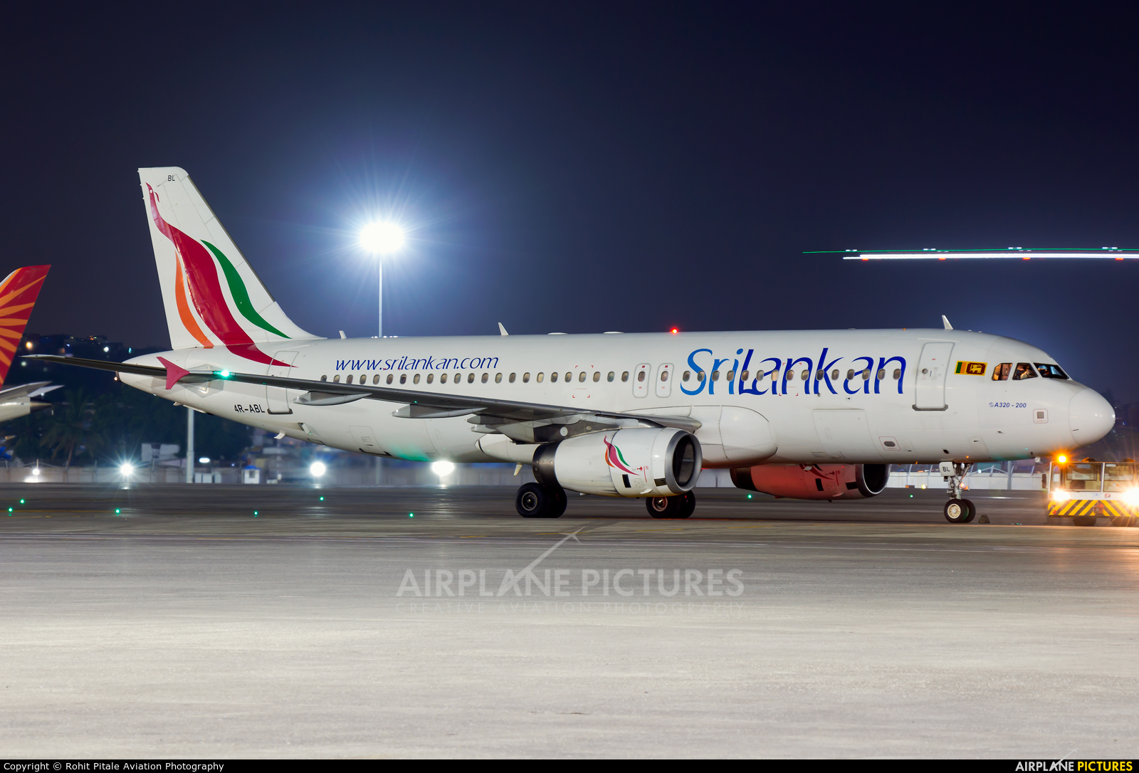 SriLankan Airlines 4R-ABL aircraft at Mumbai - Chhatrapati Shivaji Intl