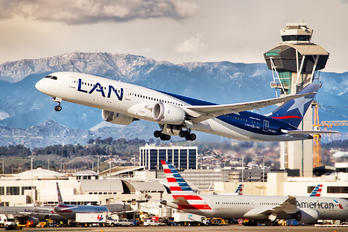 CC-BGJ - LAN Airlines Boeing 787-9 Dreamliner