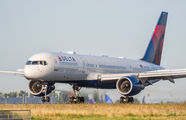 N707TW - Delta Air Lines Boeing 757-200 aircraft