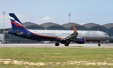 VP-BAF - Aeroflot Airbus A321