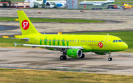 VP-BTP - S7 Airlines Airbus A319 aircraft