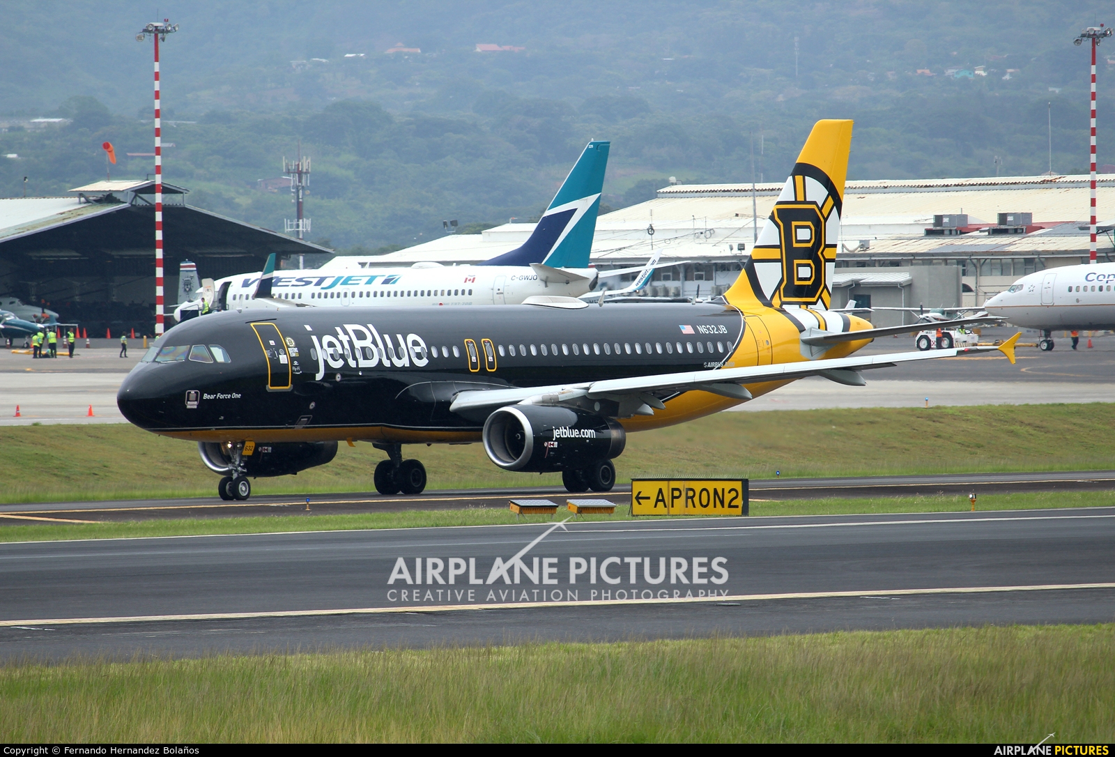 JetBlue Airways N632JB aircraft at San Jose - Juan Santamaría Intl