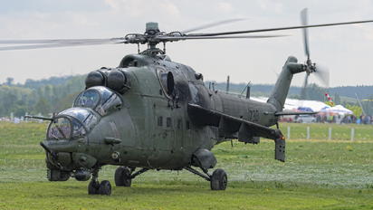 730 - Poland - Army Mil Mi-24V