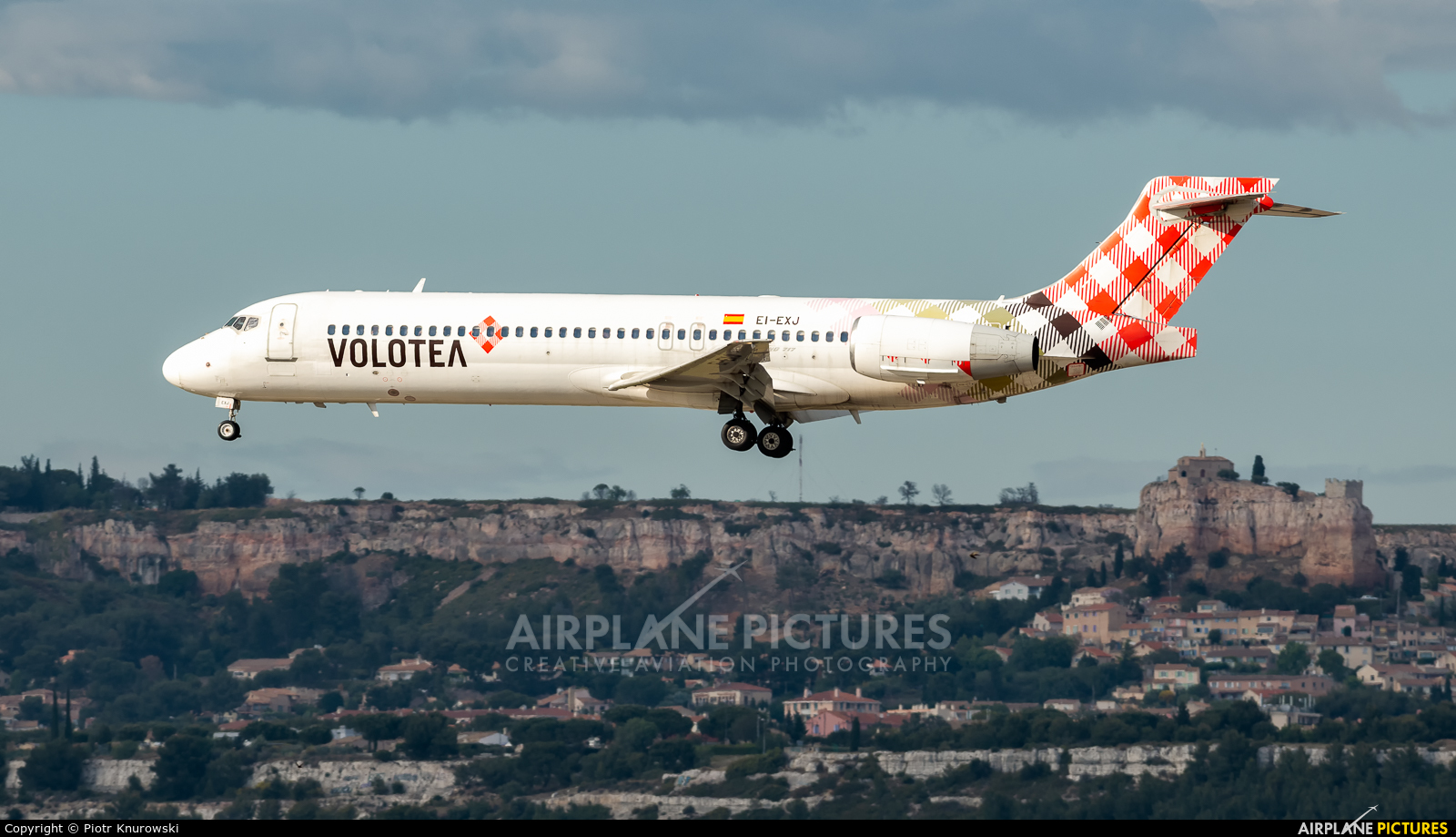 Volotea Airlines EI-EXJ aircraft at Marseille Provence