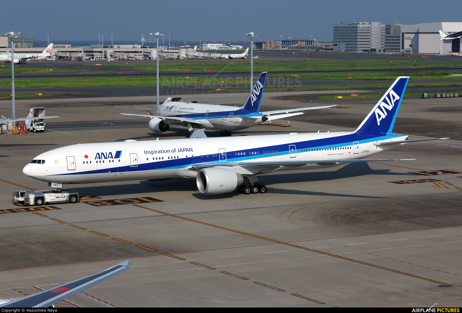 ANA - All Nippon Airways JA793A aircraft at Tokyo - Haneda Intl