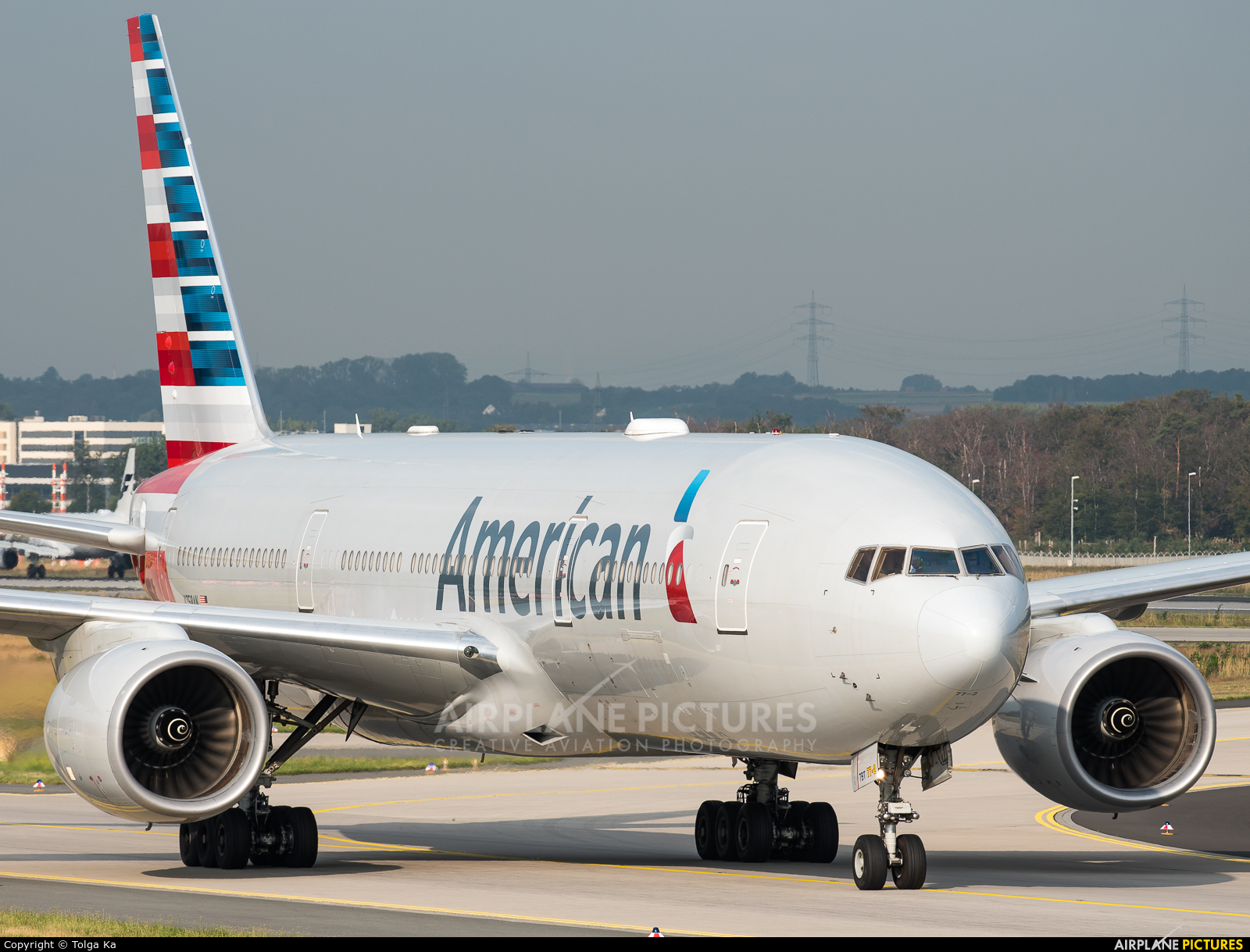 American Airlines N758AN aircraft at Frankfurt