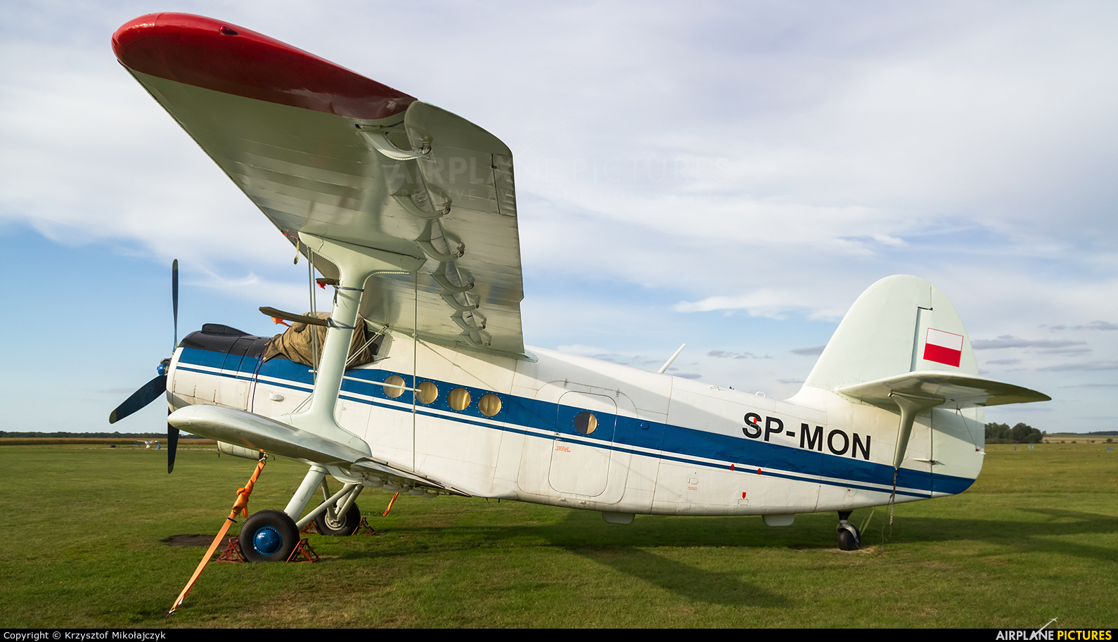 Private SP-MON aircraft at Mirosławice