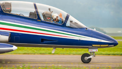 MM55059 - Italy - Air Force "Frecce Tricolori" Aermacchi MB-339-A/PAN
