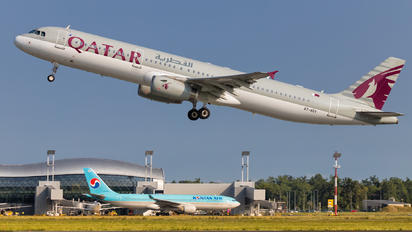 A7-ADV - Qatar Airways Airbus A321