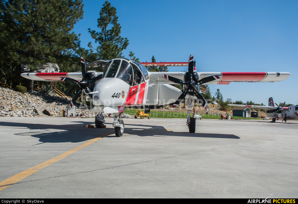 California - Dept. of Forestry & Fire Protection N401DF aircraft at Columbia