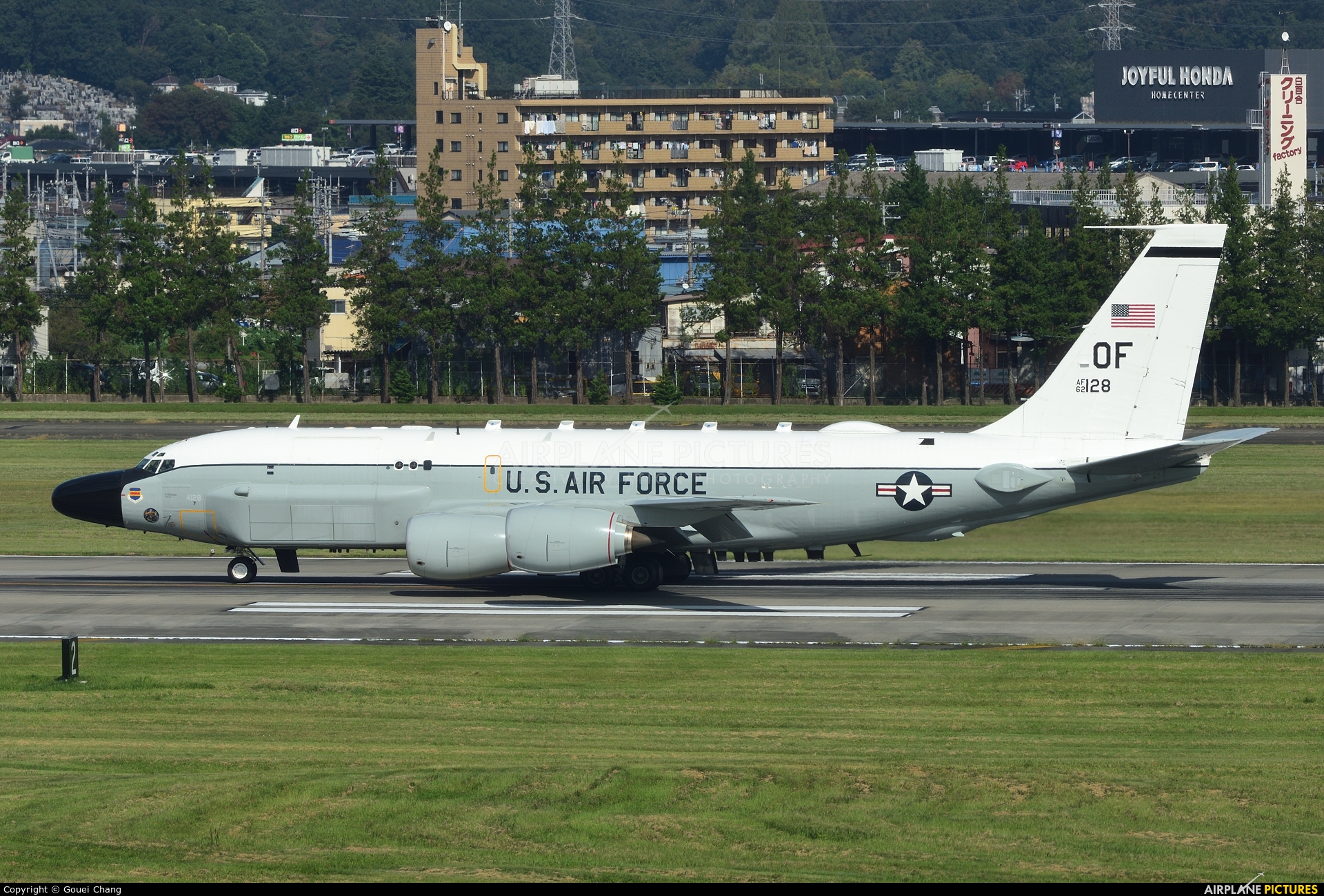 USA - Air Force 62-4128 aircraft at Yokota AB