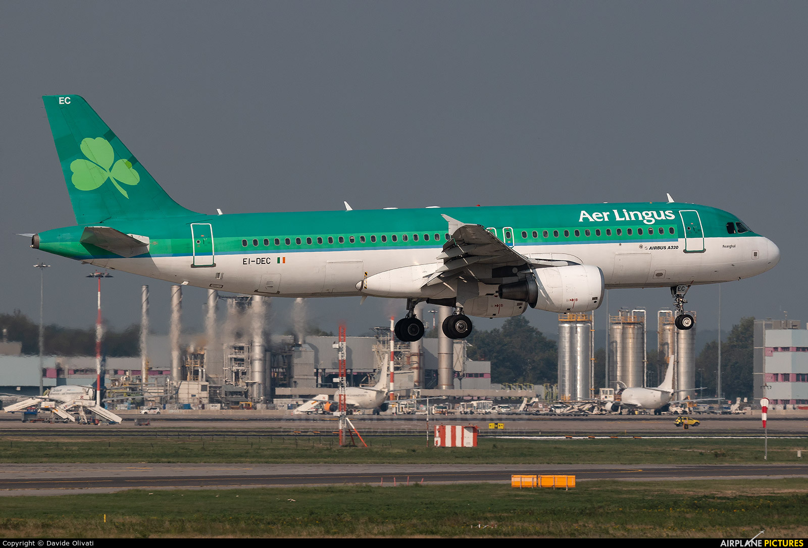 Aer Lingus EI-DEC aircraft at Milan - Malpensa