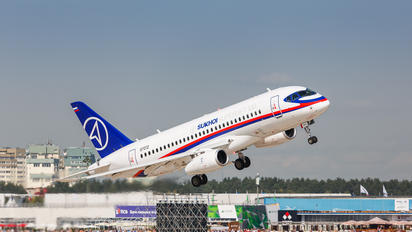 97012 - Sukhoi Design Bureau Sukhoi Superjet 100