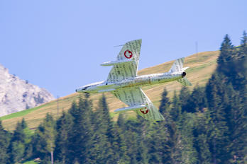 HB-RVS - Switzerland - Air Force Hawker Hunter F.58