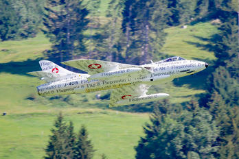 HB-RVS - Switzerland - Air Force Hawker Hunter F.58